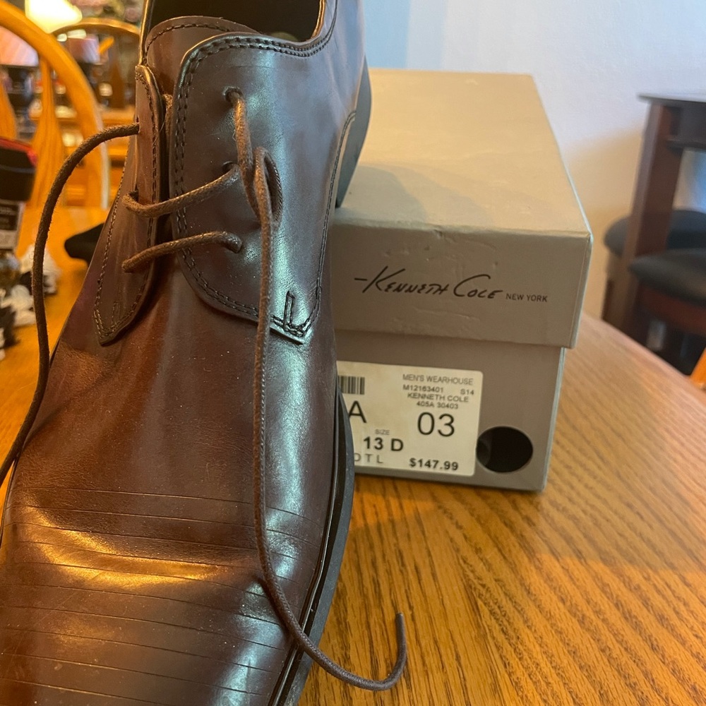 Brand new Kenneth Cole dress shoe size 13